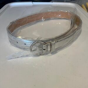 Nwt silver chrome belt brand